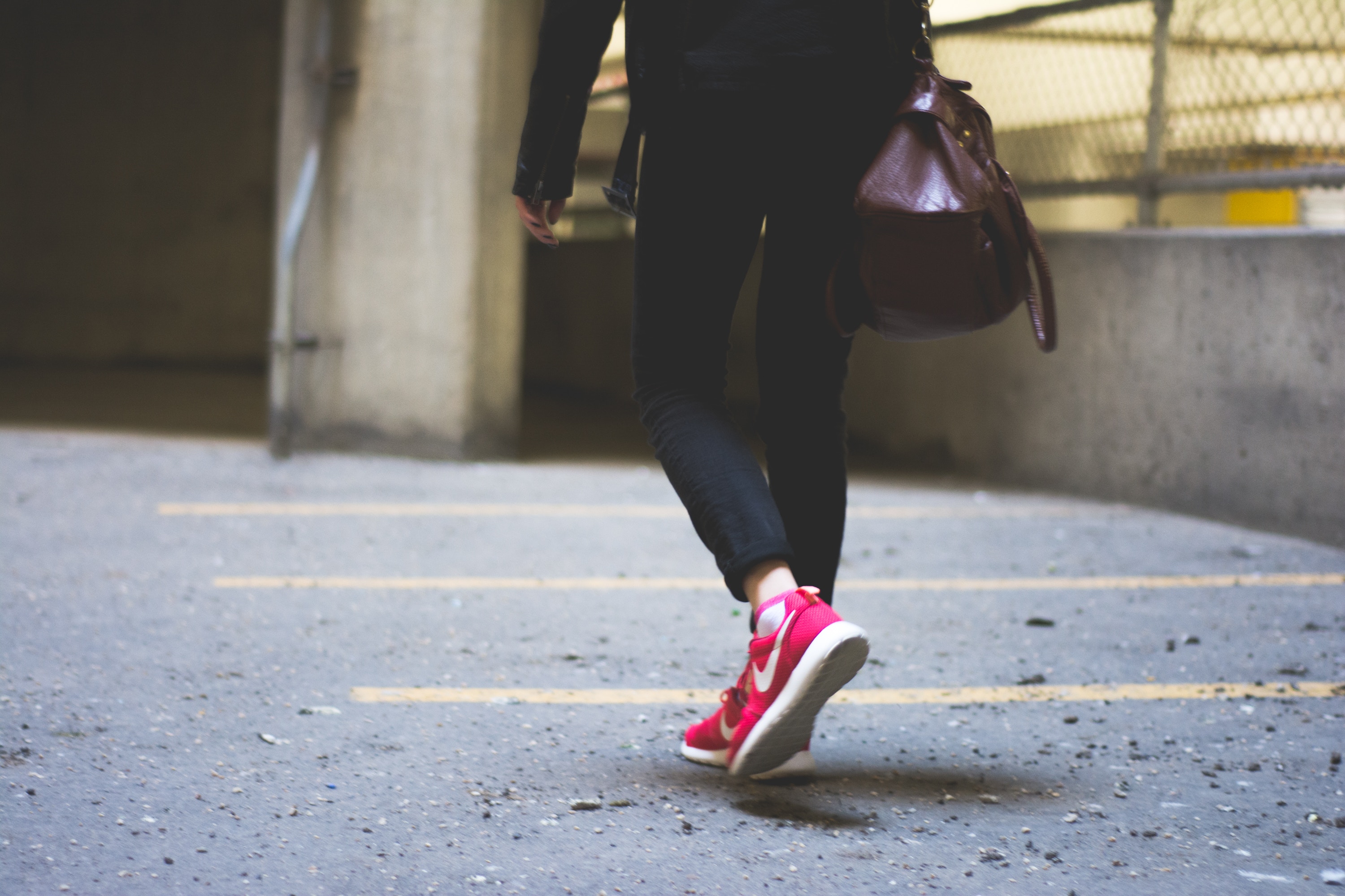 girl exercising on the go